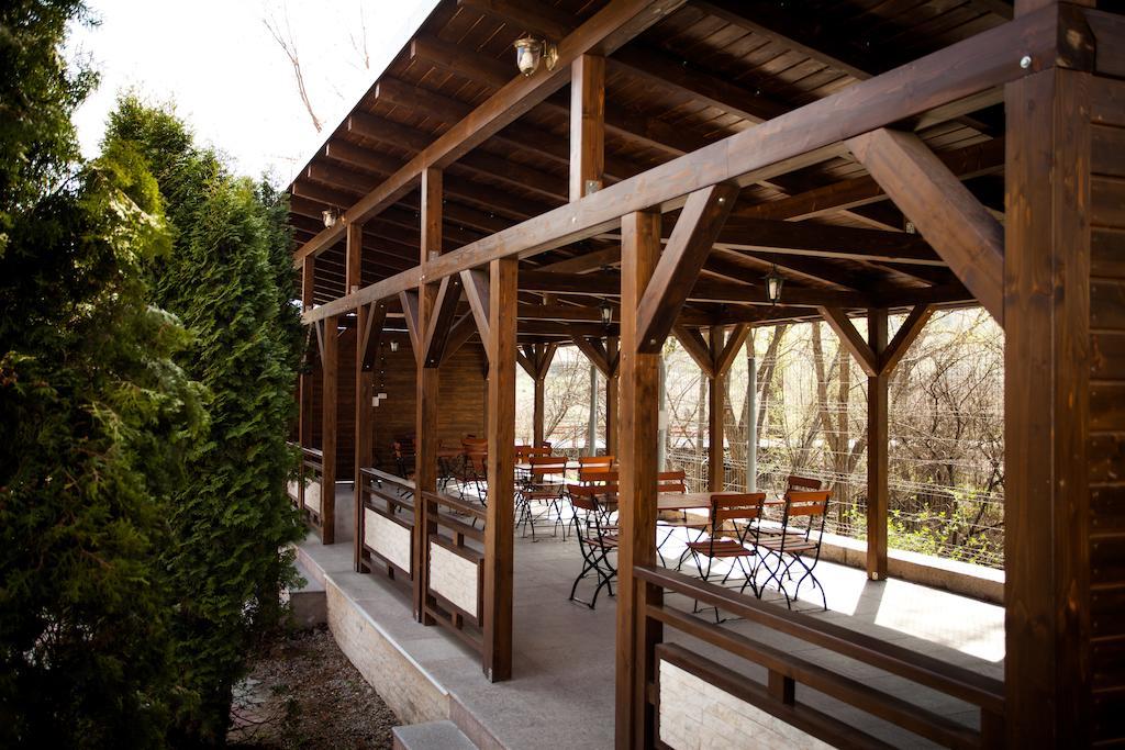 Roata Faget Inn Cluj-Napoca Buitenkant foto