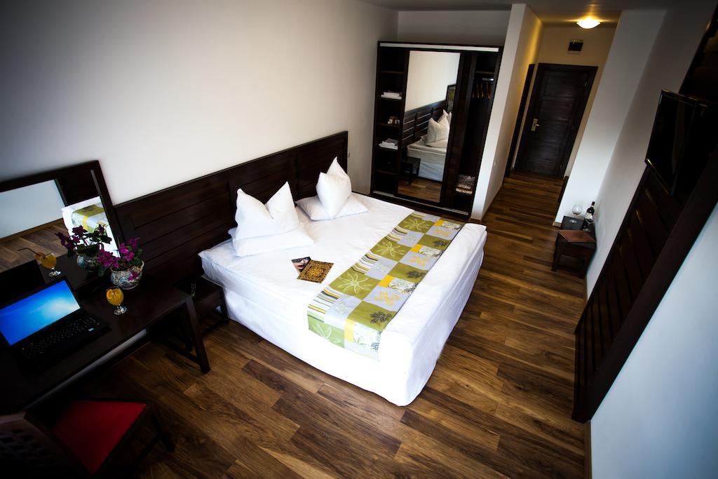Roata Faget Inn Cluj-Napoca Kamer foto